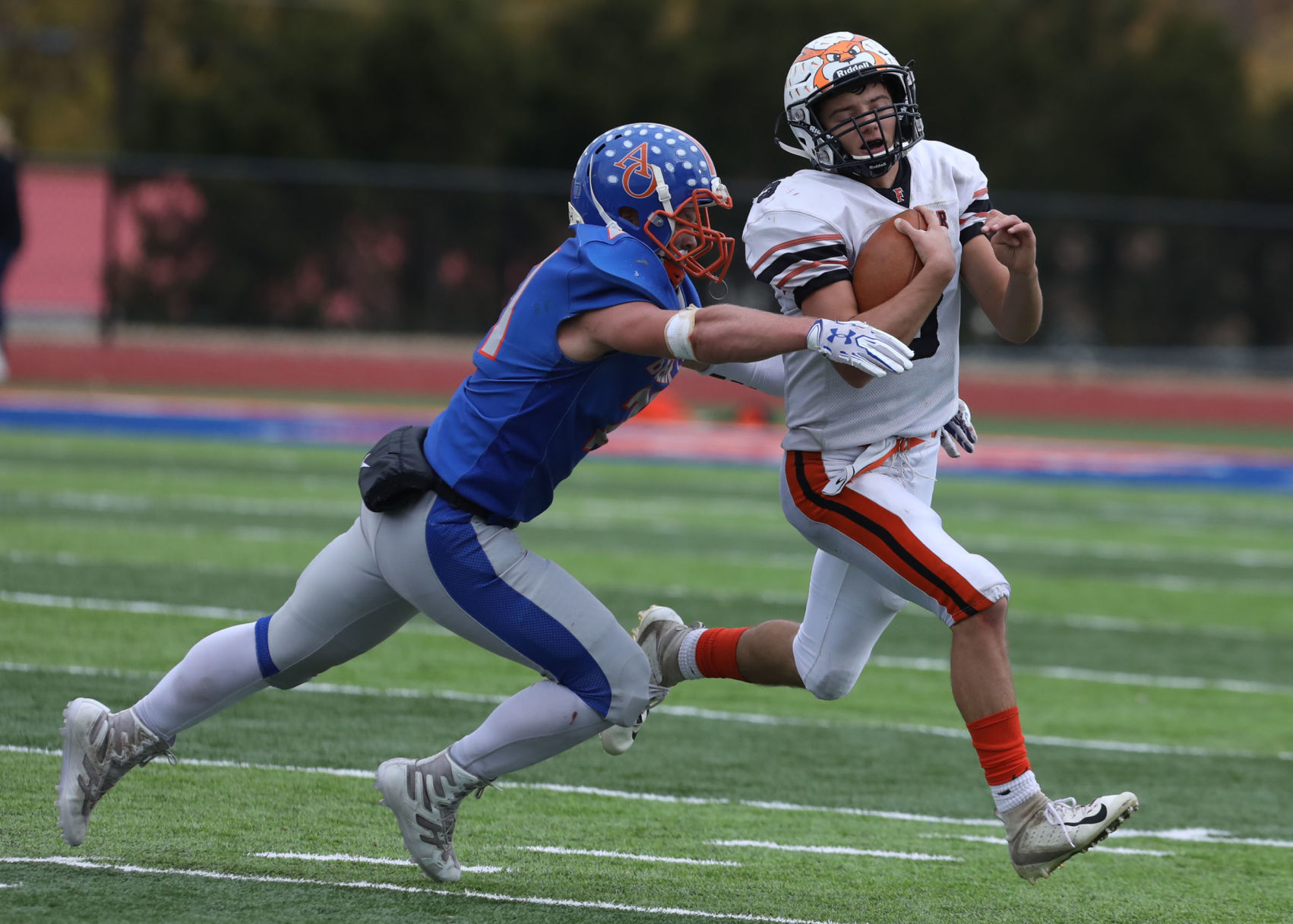 Argenta Oreana vs Fisher football 23 11.3.18.jpg